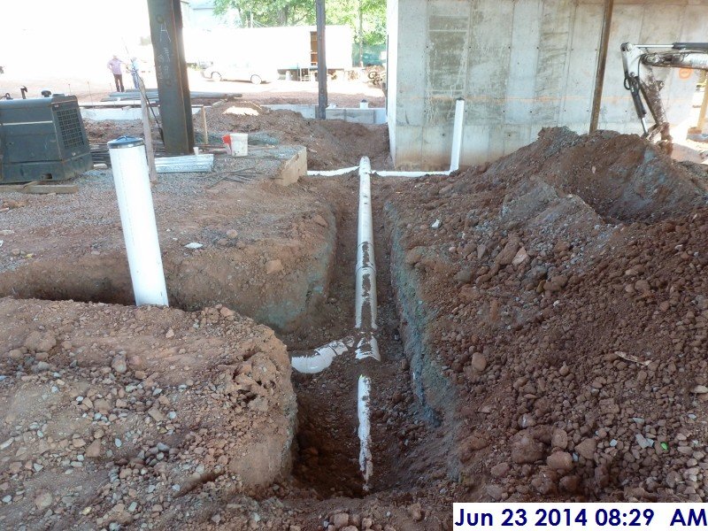 Underground storm piping between column lines G-G.1 Facing North (800x600)
